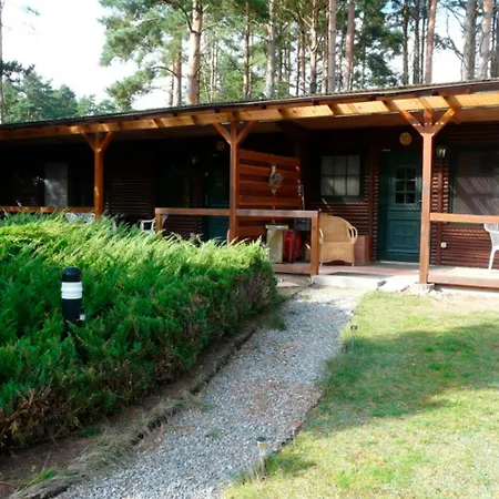 Holiday home Ferienhaushaelfte Fleesensee